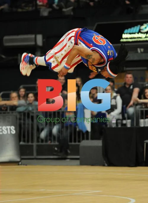 Harlem Globetrotters Perform in London