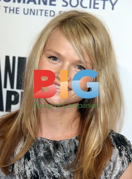 Lindsay Pulsipher at The 26th Genesis Awards