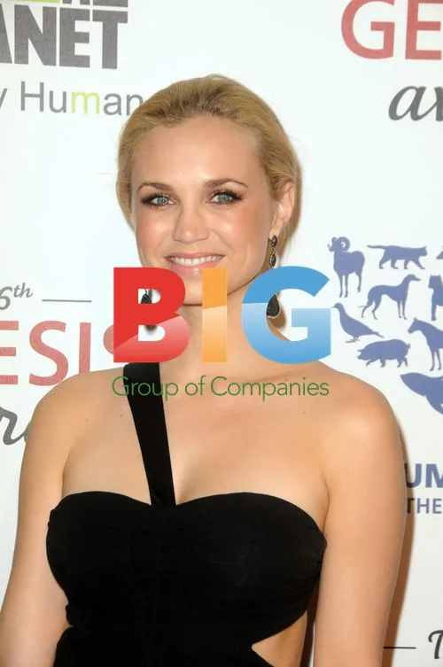 Fiona Gubelmann at 26th Annual Genesis Awards