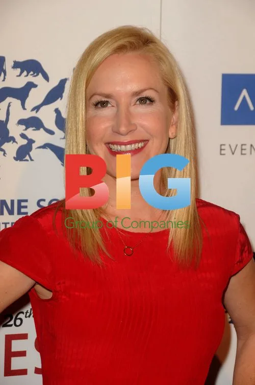 Angela Kinsey at 26th Annual Genesis Awards