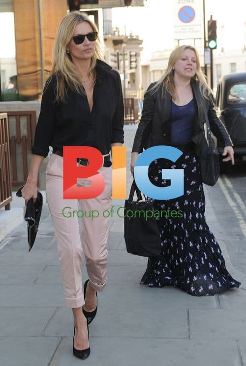 Kate Moss Leaves London Restaurant