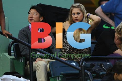 Anna Kournikova at Sony Ericsson 2012