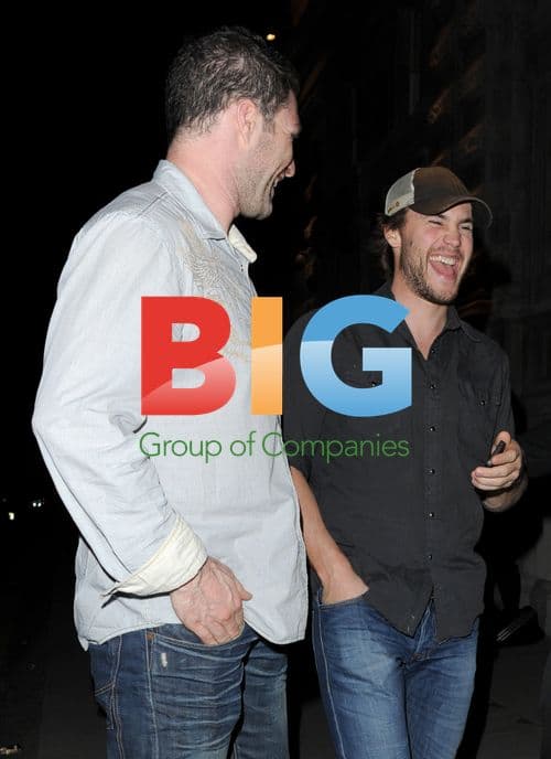 Taylor Kitsch Arrives at London Hotel