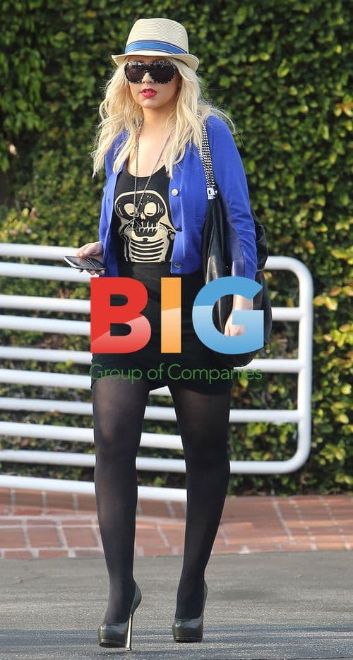 Christina Aguilera Shopping in LA