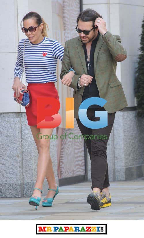 Tara Palmer-Tomkinson Arriving at Hairdresser in London