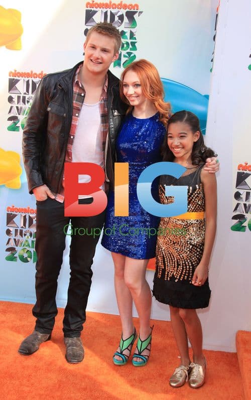 Alexander Ludwig, Jacqueline Emerson and Amandla Stenberg at Kids' Choice Awards