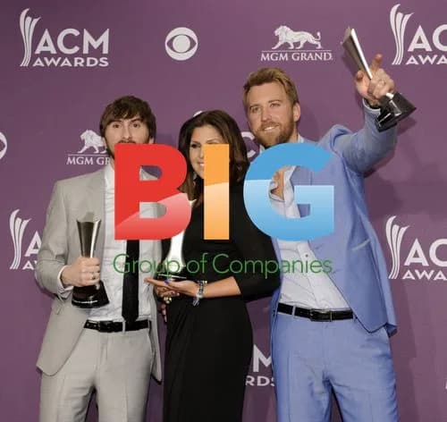 Lady Antebellum Backstage at ACM Awards