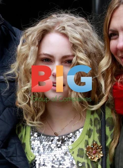 AnnaSophia Robb filming 'The Carrie Diaries'