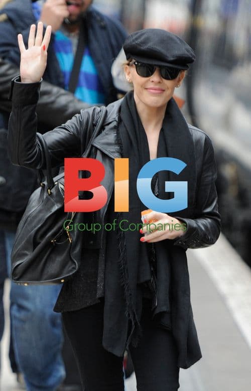 Kylie Minogue and Andres Velencoso at Manchester Train Station