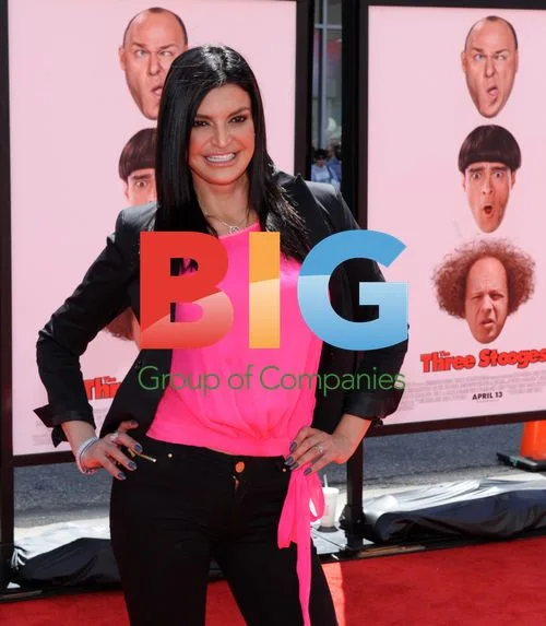 Jennifer Gimenez at 'The Three Stooges' Premiere