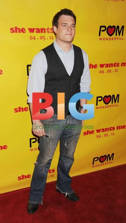 Josh LeBar Attends 'She Wants Me' Premiere
