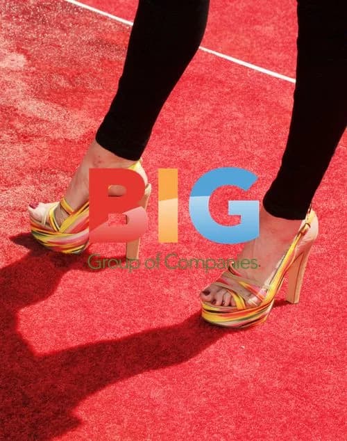 Jennifer Gimenez at 'The Three Stooges' Premiere