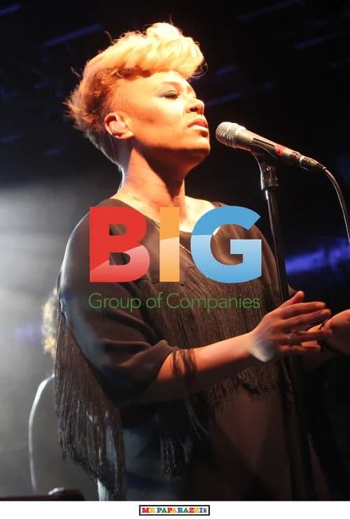 Emeli Sande Performs in Liverpool