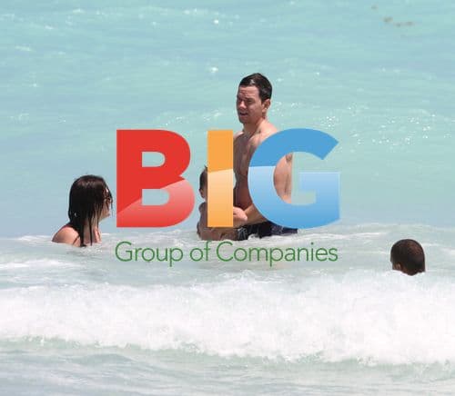 Mark Wahlberg on Holiday with Family