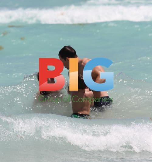 Mark Wahlberg on Holiday with Family in Miami