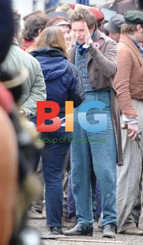Eddie Redmayne on 'Les Miserables' Set