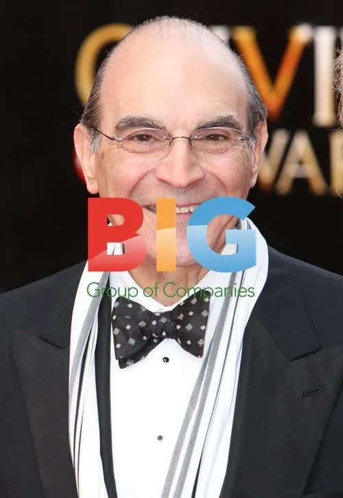 David Suchet attends The Olivier Awards 2012