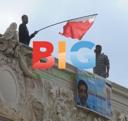 Protesters on Bahraini Embassy Roof