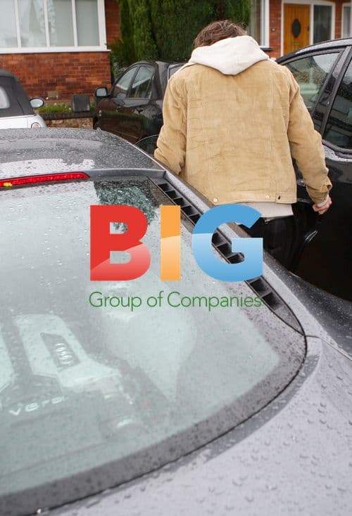 Harry Styles Leaving Home in New Audi R8