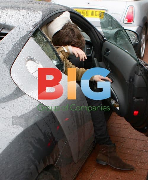 Harry Styles Leaves Home in Audi R8