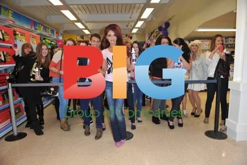 Amy Childs Signing Fake Tan Product