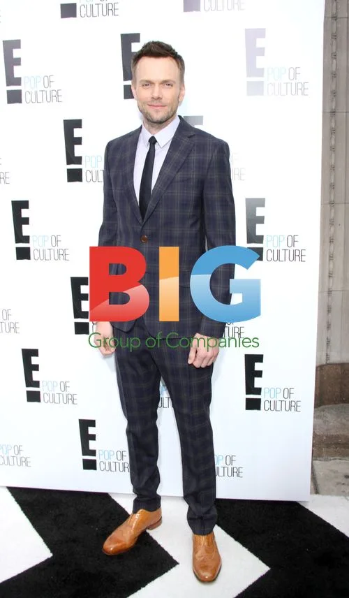 Joel Mchale at E! 2012 Upfront