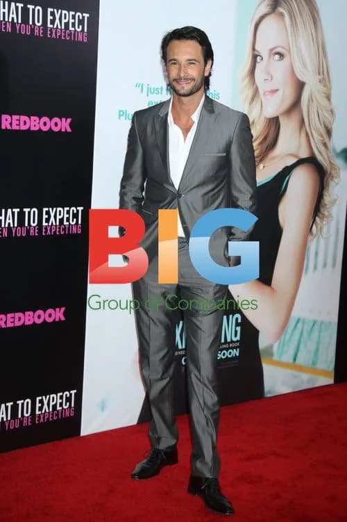 Rodrigo Santoro at 'What to Expect' Premiere