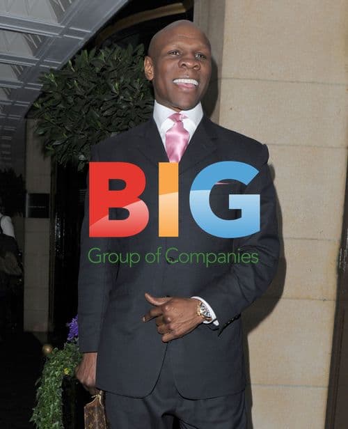 Chris Eubanks Outside Hotel in London
