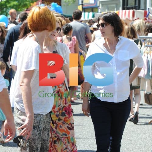 Mary Portas and Melanie Rickey Shopping