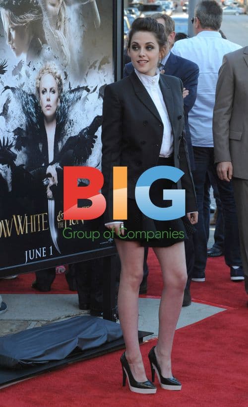 Kristen Stewart attends "Snow White" screening