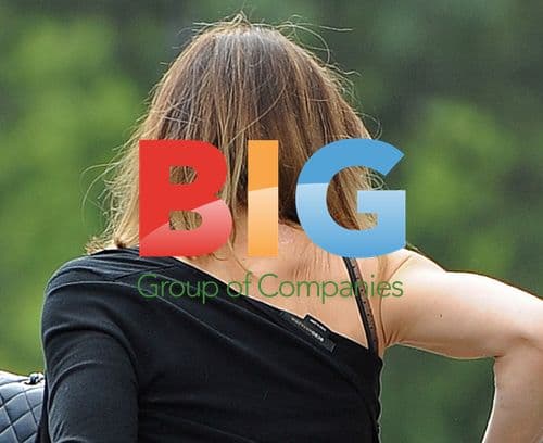 Tara Palmer-Tomkinson Arriving Home in London