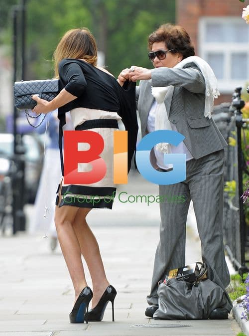 Tara Palmer-Tomkinson Arrives Home