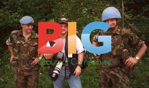 First U.N. Aid Flight to Bnauluka with Daily Mail