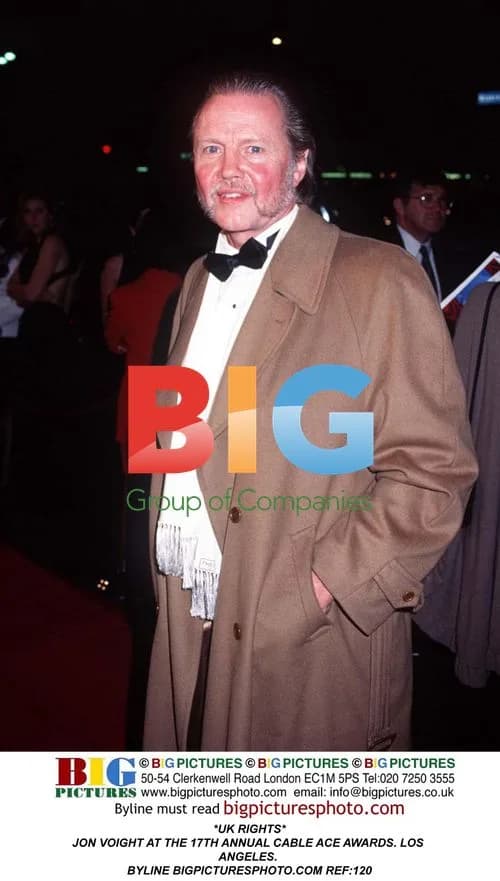 Jon Voight at 17th Annual Cable ACE Awards