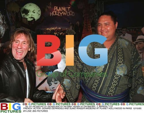 Depardieu and Sumo Wrestler Akebono at Planet Hollywood