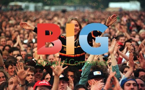 Legendary Musicians Raise Funds for Charity