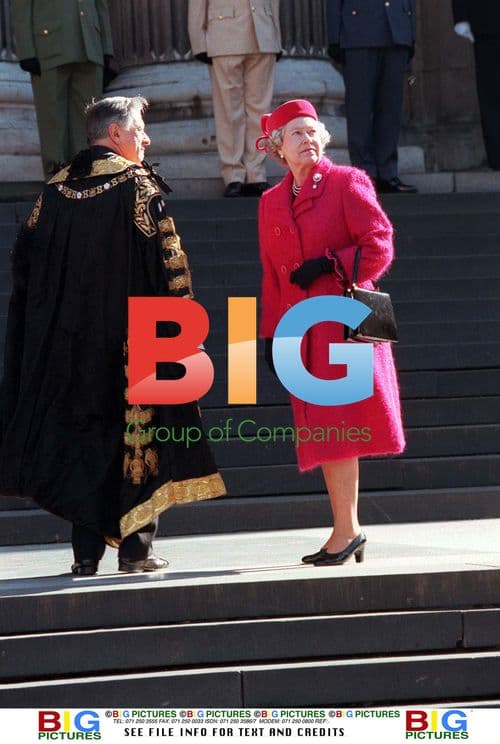 Royal Family at Gulf War Memorial