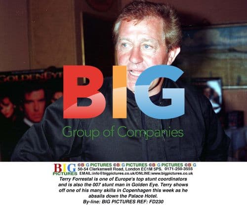 007 stunt man Terry Forrestal absails down Palace Hotel