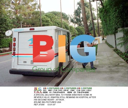 Mail Delivered to Sinatra's Home