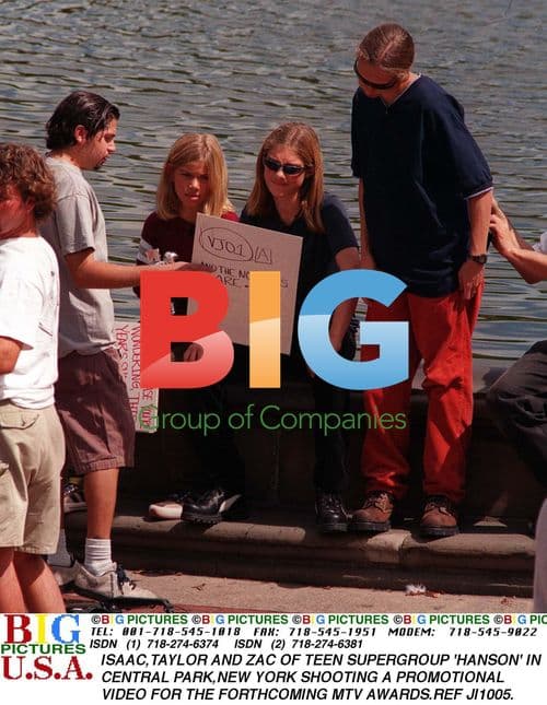 Hanson shoots MTV promo in Central Park