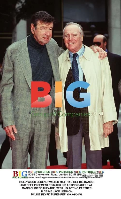WALTER MATTHAU MARKS ACTING CAREER AT MANN CHINESE THEATRE