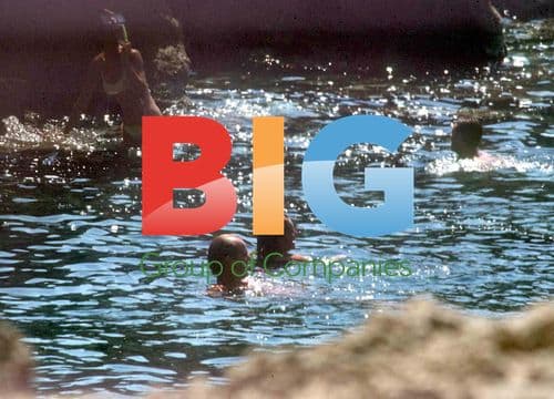 Elle Macpherson and partner in Ibiza