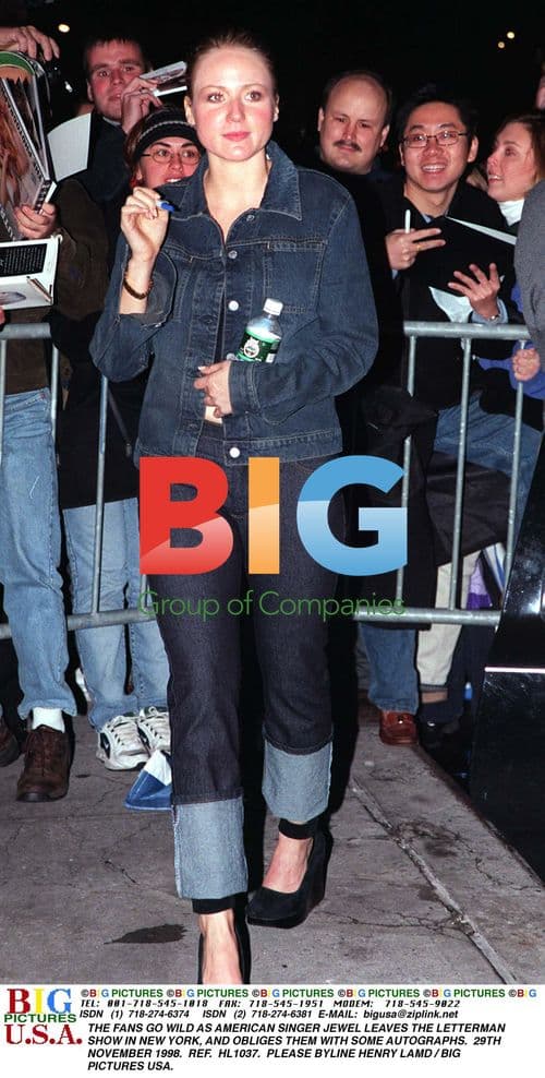 Jewel Leaves Letterman Show