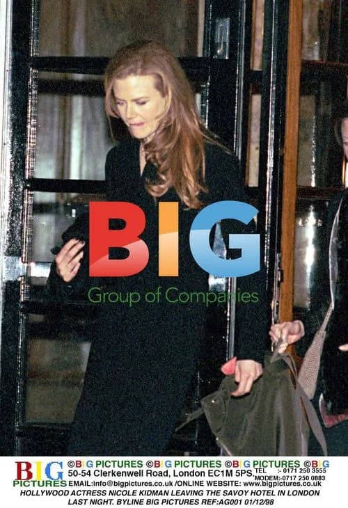 Nicole Kidman Leaves Savoy Hotel in London