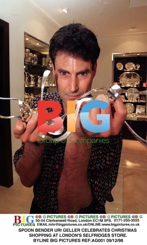 Uri Geller Christmas Shopping at Selfridges