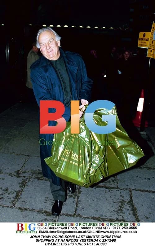 John Thaw Christmas Shopping at Harrods