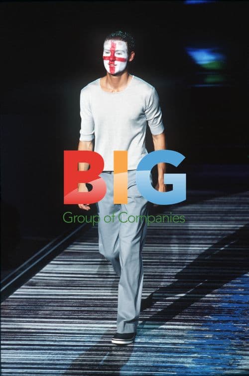 VERSUS Men's Spring-Summer 1999 Fashion