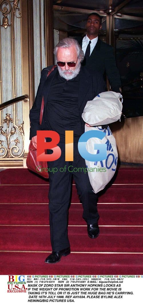 Anthony Hopkins at Mask of Zorro Promo