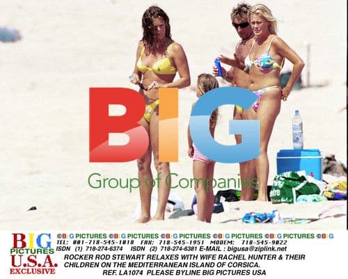 Rod Stewart Relaxes with Family in Corsica