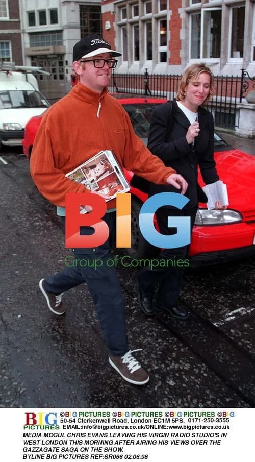 Chris Evans Leaves Virgin Radio Studio